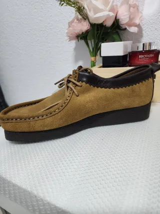 Mocasines de Piel Beige y Marrón