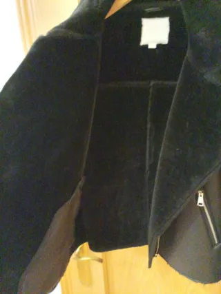 Cazadora Polipiel Negra forro interior pelo