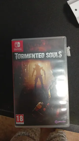 Nintendo Switch v1 + Juego tormented souls + Funda