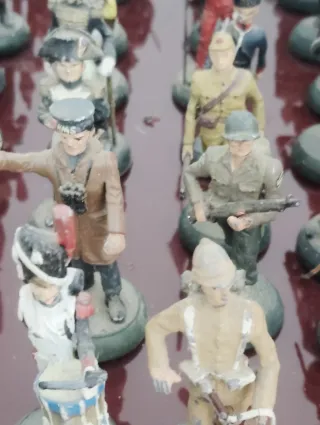 Figuras de plomo antiguas almirall palou