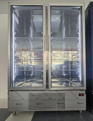 Nevera expositora Infricool 139x70x207