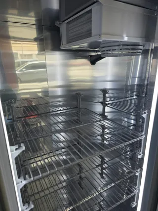 Nevera expositora Infricool 139x70x207