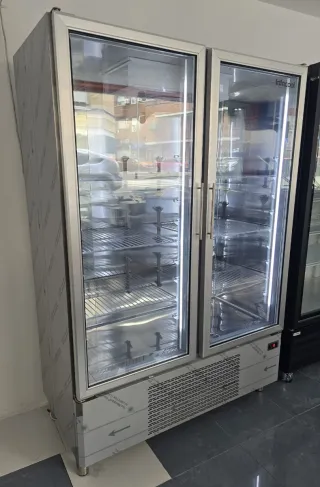 Nevera expositora Infricool 139x70x207