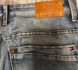 Pantalón Vaquero Tommy Hilfiger Talla 33