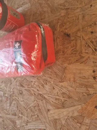 Kit Emergenza BMW con Estintore