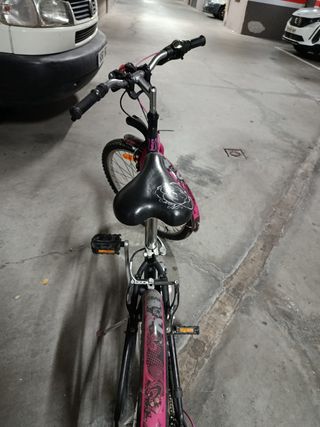 Bicicleta 24" niña