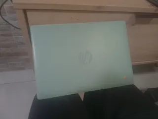 Chromebook HP Verde e Multicolore