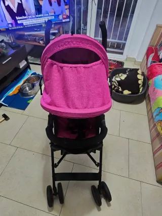 Carrito de paseo rosa y negro