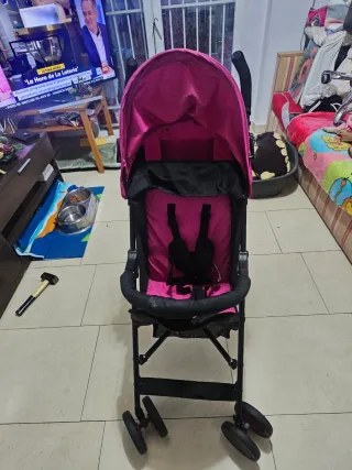 Carrito de paseo rosa y negro