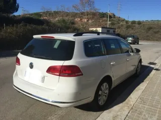 Volkswagen Passat 2.0 TDI 140 dsg,levas.Impecablel