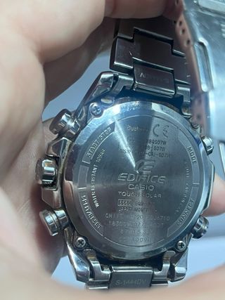 Reloj Casio Edifice EQB-900 Tough Solar Bluetooth