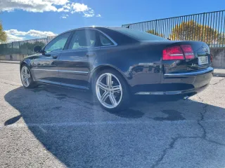 Audi A8 3.0 232CV