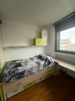 Cama nido con escritorio y cajones