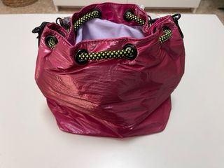 Bolso Bucket Deep Fucsia Munich