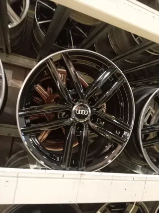 Llantas Audi Negras Pulidas
