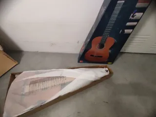 Guitarra Clásica Marrón Nueva
