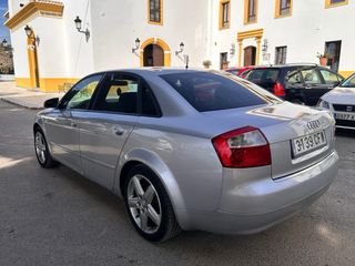 Audi A4 B6 Berlina Plata