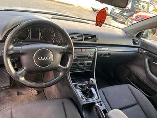 Audi A4 B6 Berlina Plata