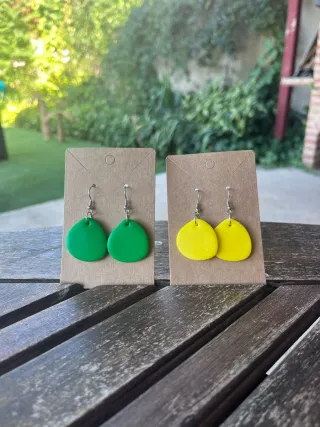 Pendientes hechos a mano arcilla polimérica