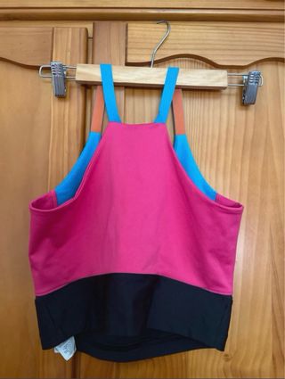 Top deportivo Puma bloques de color