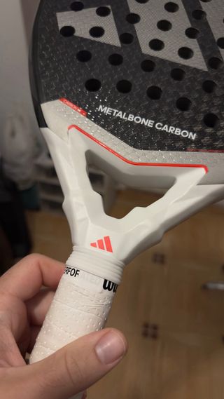 Pala Adidas Metalbone Carbon 3.4 6K 2025