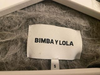 Abrigo pelo gris Bimba y Lola Talla única