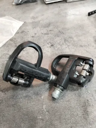 Pedales Look Carretera