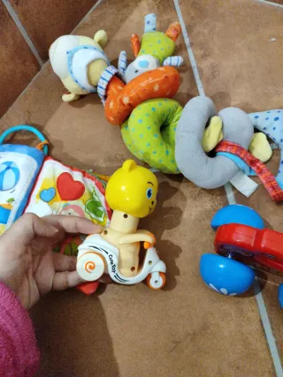 Lote juguetes bebé