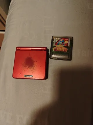 Nintendo Game Boy Advance SP Roja