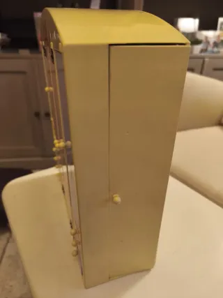 Armario Chabel con 5 perchas