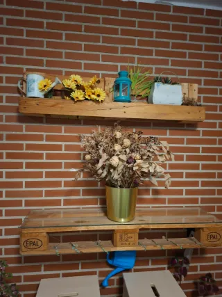 Mobiliario Terraza Palets Azul y Amarillo