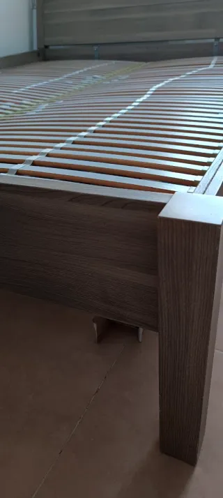 ancho 166, largo 207