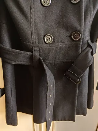 Cappotto nero da donna