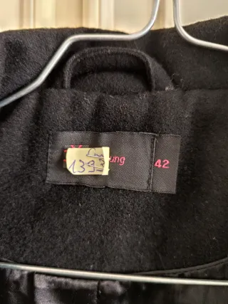 Cappotto nero da donna