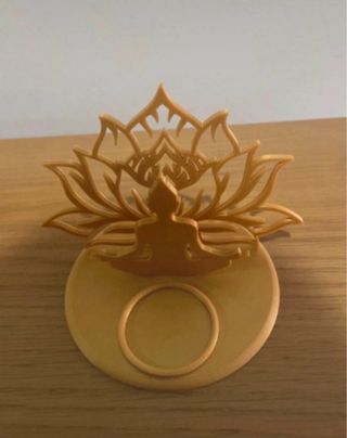 Lotús iluminado dourado - inclui vela-led.