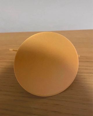 Lotús iluminado dourado - inclui vela-led.