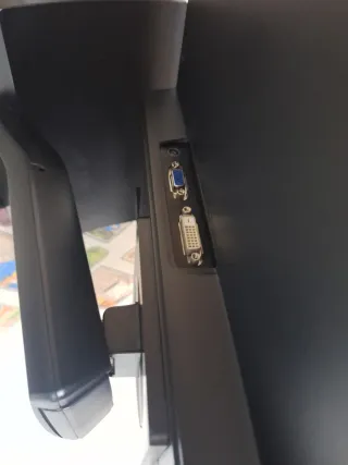 Monitor Samsung Plata