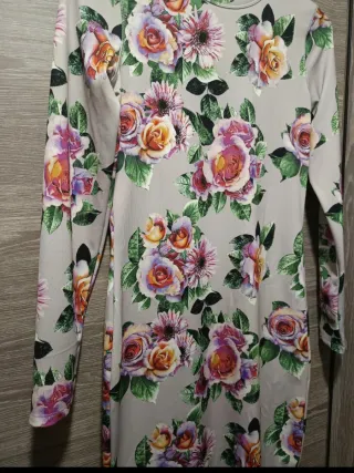 Vestido floral ZARA
