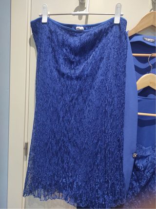 Traje azul: americana, falda y top