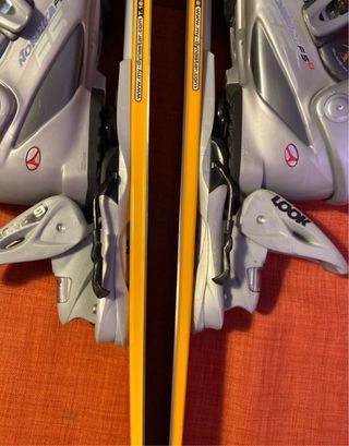 Esquís con fijaciones 162 cm