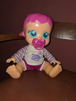Muñeca bebé con chupete y pijama Tiene sonido