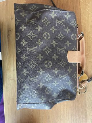 Bolso Louis Vuitton Monogram Corazones Amarillos