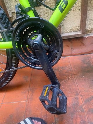 Bicicleta infantil verde