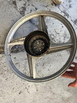 Llanta trasera Vespino F9