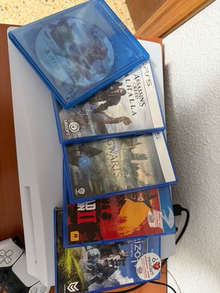 Lettore Playstation 5 + 5 giochi