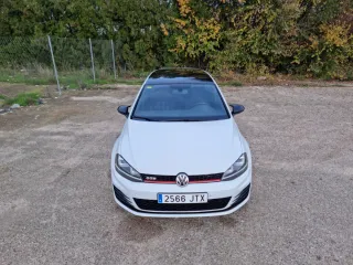 Volkswagen Golf 2016