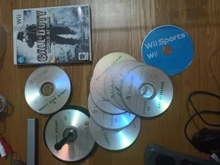 Nintendo Wii con accesorios y juegos