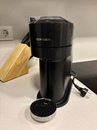 Cafetera Nespresso Vertuo Next