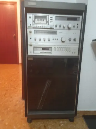 Equipo de música Hi-Fi vintage