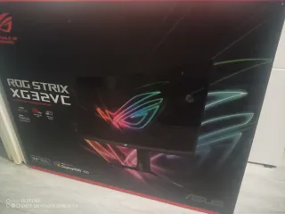 Monitor ASUS ROG STRIX XG32VC